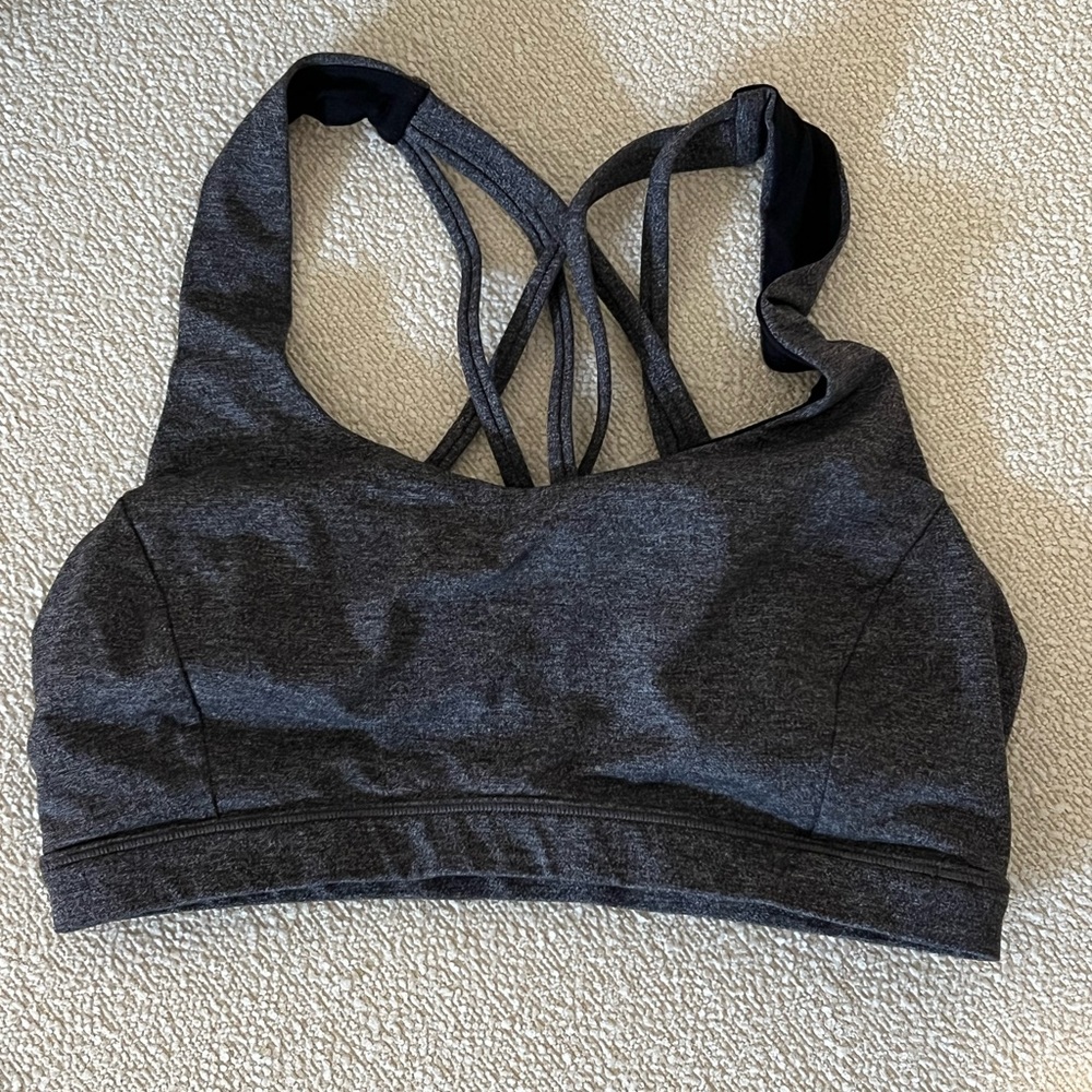 Lululemon sports bra